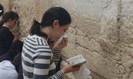 娱乐吃瓜君干了什么,揭秘娱乐圈背后的那些事儿