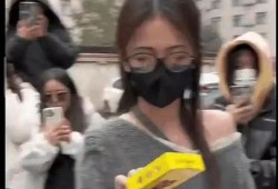 制作人吃瓜现场娱乐八卦