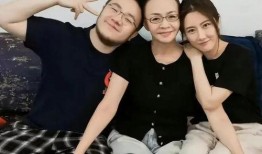 娱乐八卦姐妹吃瓜视频,姐妹吃瓜视频带你领略明星幕后故事