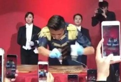 娱乐吃瓜报道文章,明星们背后的惊人真相大揭秘！