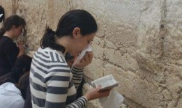 娱乐吃瓜君为什么会被告